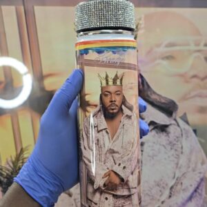 Thumbler With Diamond